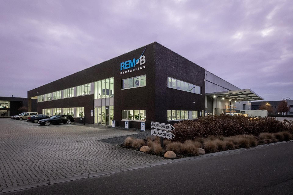 REM-B Hydraulics is gevestigd op Rouwbergskens in de industriezone Beerse-Zuid. 