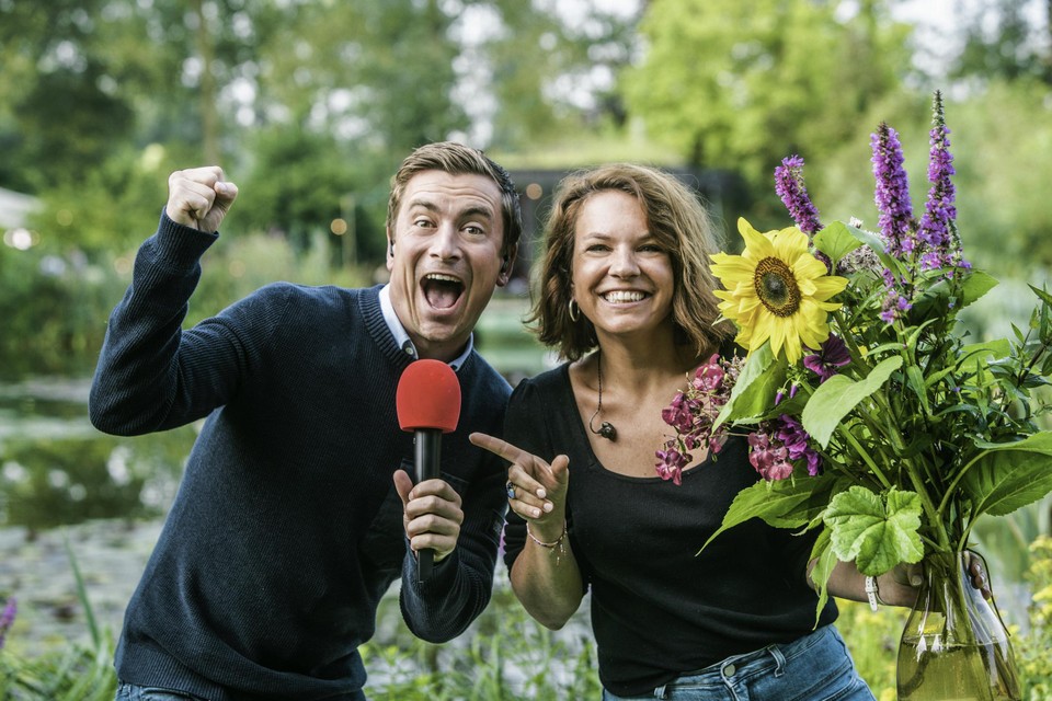 Niels Destadsbader en Siska Schoeters zorgen bij radio 2 voor een zomer vol muziek.