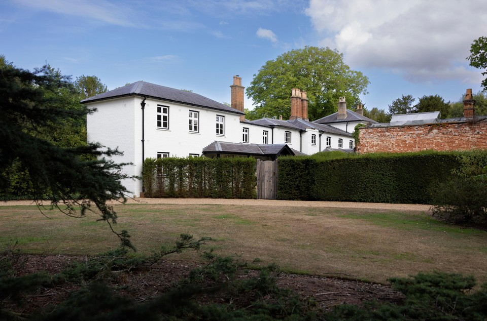 Frogmore cottage