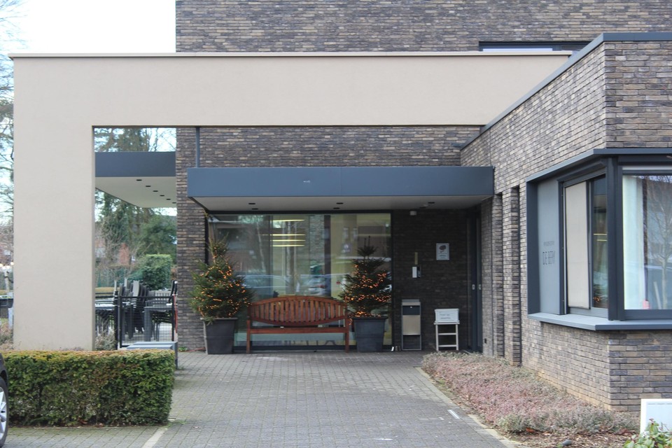 Enkele bewoners mogen uit isolatie, maar de uitbraak is nog niet ten einde in De Berk