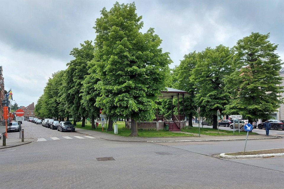 De Markt verliest na de heraanleg parkeerplaatsen.