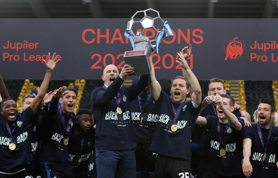 Clement gaat ook volgend seizoen met Club Brugge op zoek naar de landstitel.