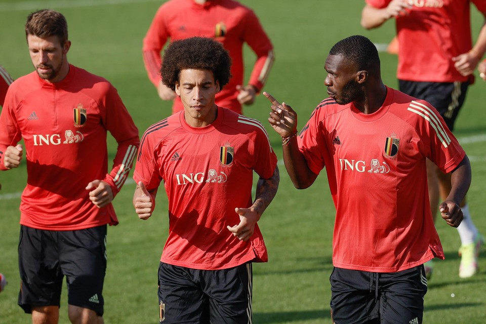 Benteke, hier met Witsel, wilde duidelijkheid van de bondscoach.