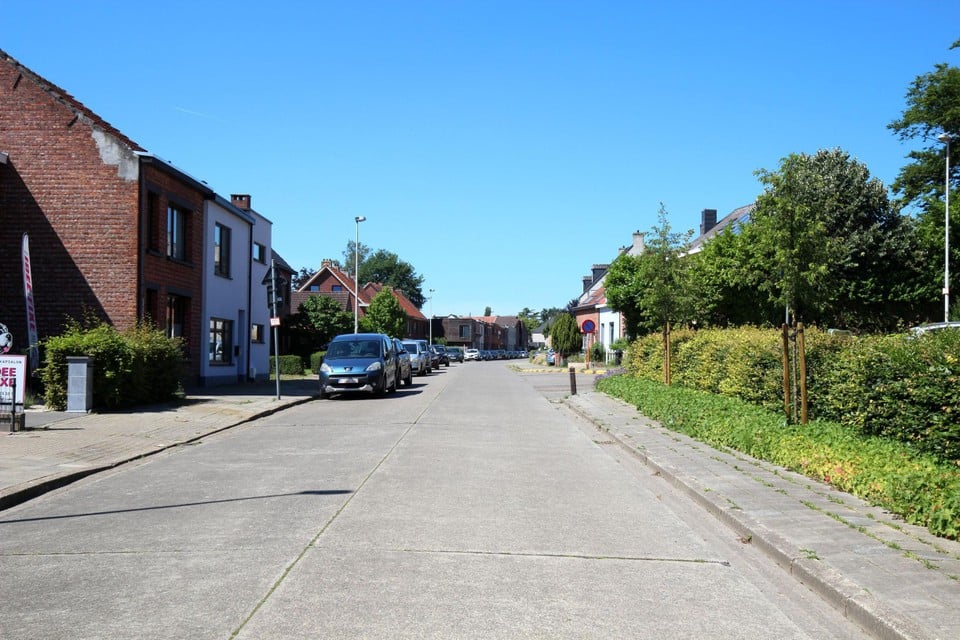 De Beekhoekstraat maakt mee deel uit van de zone BIN-West. 