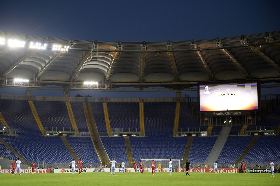 Zulte Waregem In Quasi Leeg Stadion Onderuit Tegen Lazio Gazet Van Antwerpen Mobile