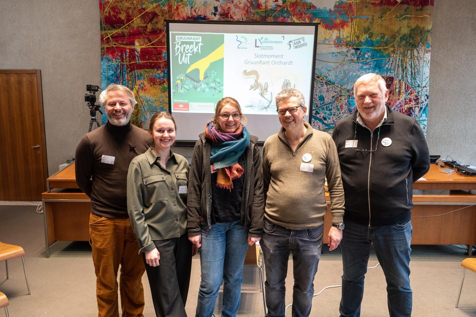 Enktere trekkers van het onthardingsproject waaronder Anne Stuer, Dirk Cleiren en Paul Lermytte.