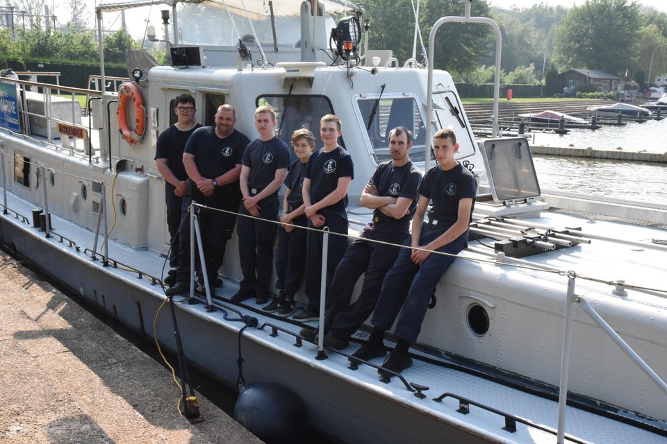De marinekadetten leiden de bezoekers komend weekend rond.