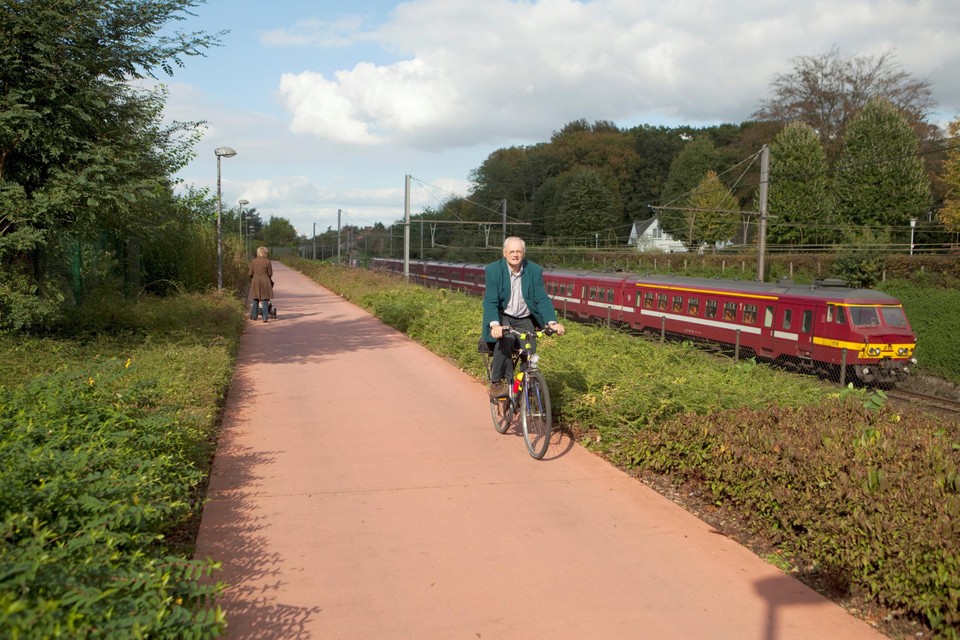 De fietsostrade in 2011. Intussen is er veel meer verkeer op de fietssnelweg tussen Antwerpen en Mechelen. 