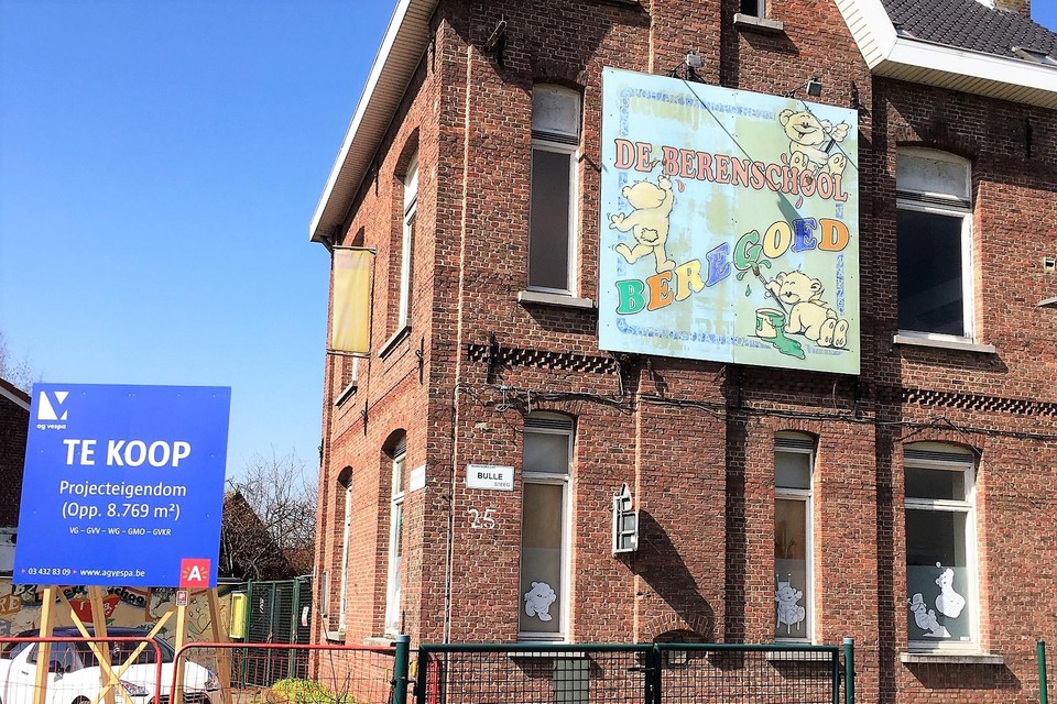hack dynastie klep Oude Berenschool staat te koop | Gazet van Antwerpen Mobile