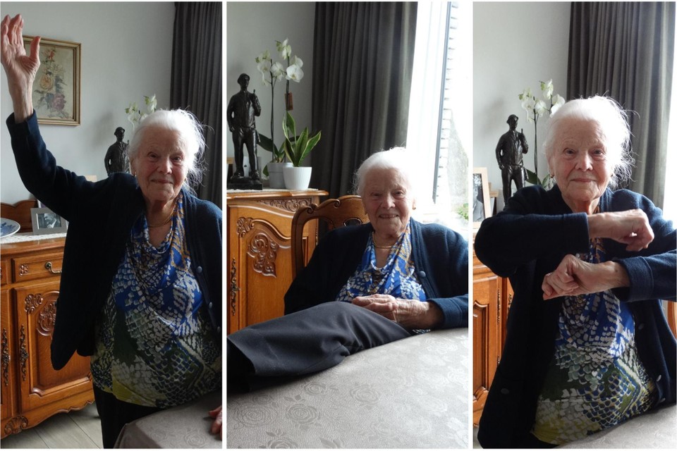 Lea wordt maandag 102 maar legt nog altijd zonder problemen haar voeten op tafel, en ook voor andere fysieke oefeningen draait ze haar hand niet om.
