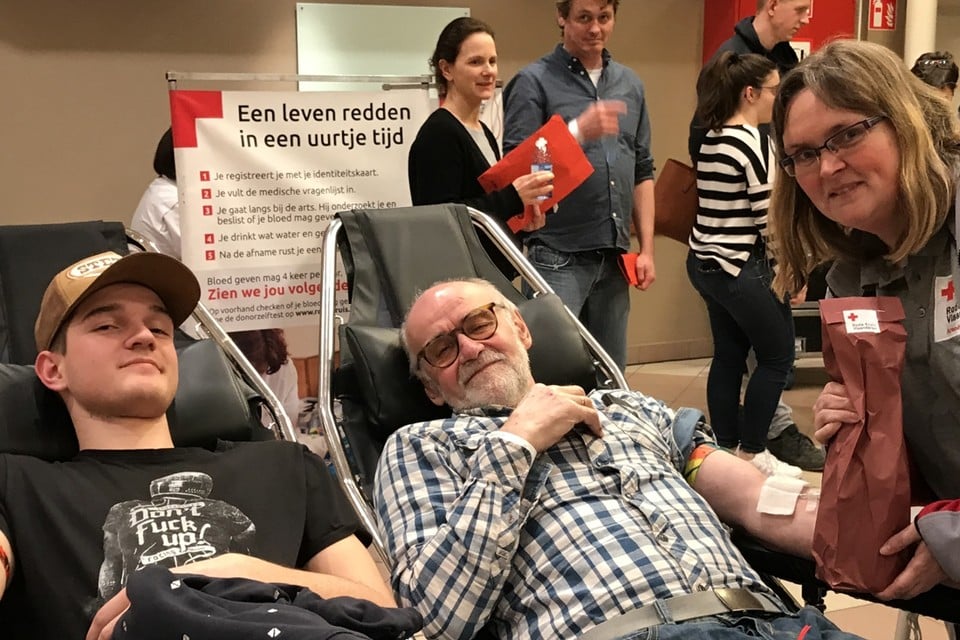 Een van de trouwste donoren in Arendonk is Louis Van Beers: 150 keer al liet hij een zakje bloed aftappen. 