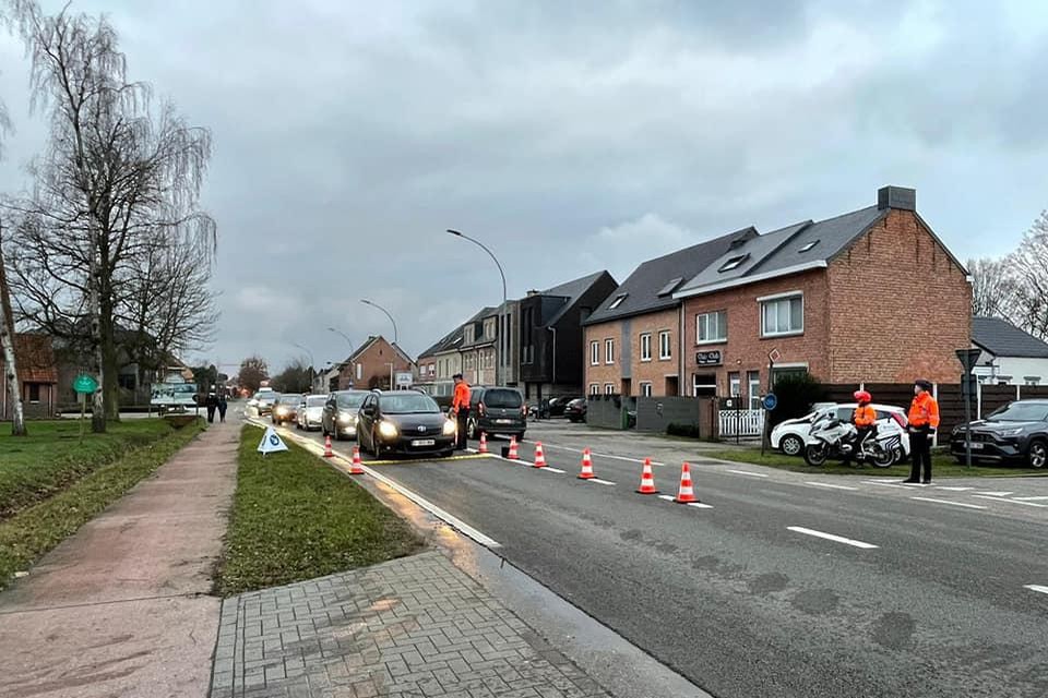 Bij de controle op de Putsesteenweg in Bonheiden controleerde de politie negentien voertuigen.