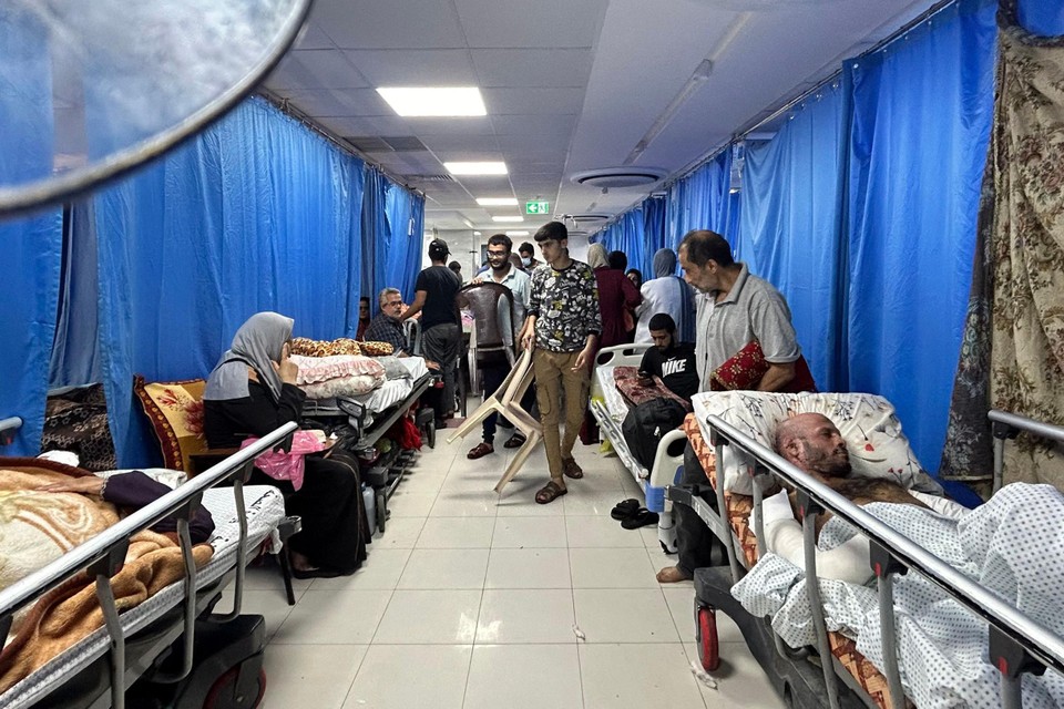 De situatie in het grootste ziekenhuis van Gaza is onhoudbaar.