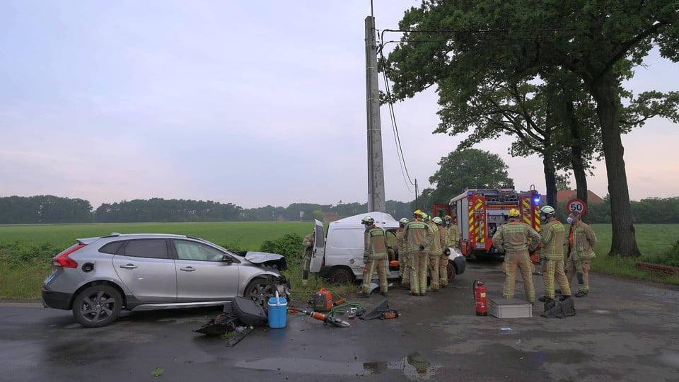 Het ongeval gebeurde na een botsing met een tweede auto.