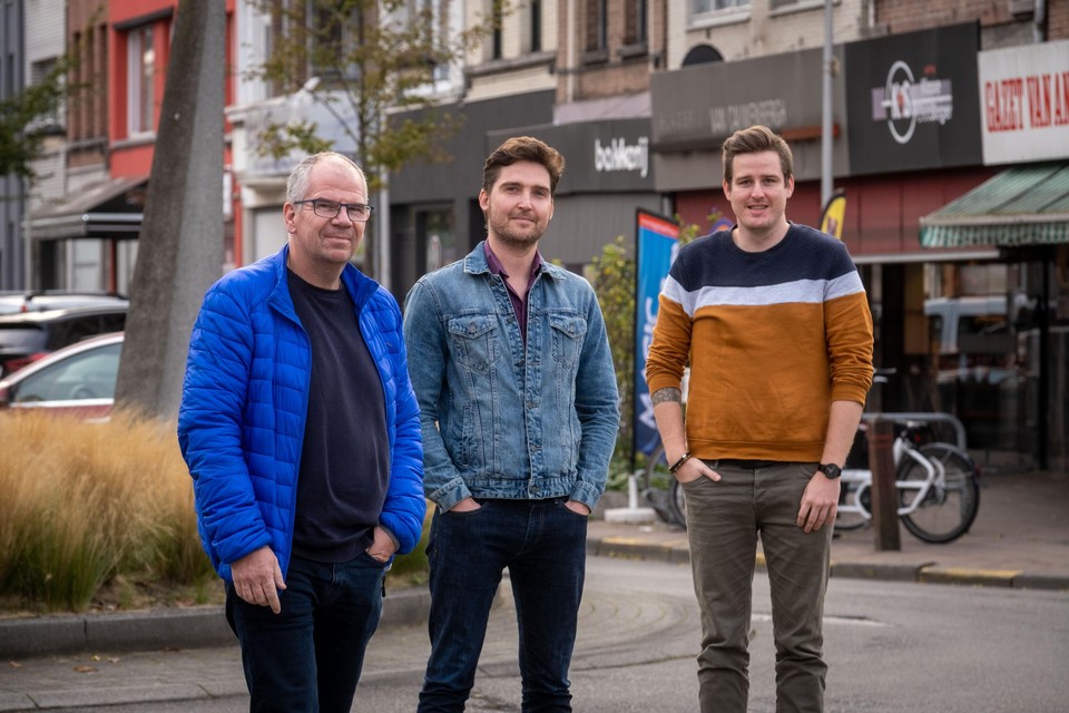 Alain Hoeckx en Jan Van Hove van WebKrunch en Benny van Loon van Traiteur Tip Top zijn een winkeliersvereniging begonnen voor de Gallifortlei. 