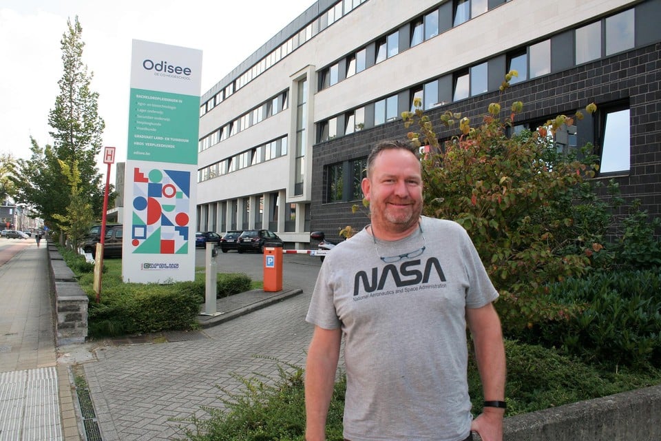 Roel Van Hofstraeten trok maandag naar zijn eerste schooldag op hogeschool Odisee.