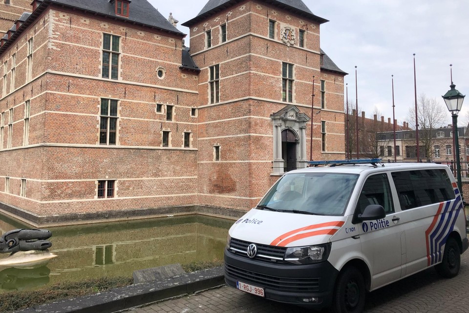 De rechtbank van Turnhout boog zich dinsdag over een familievete die maar geen einde lijkt te kennen. 