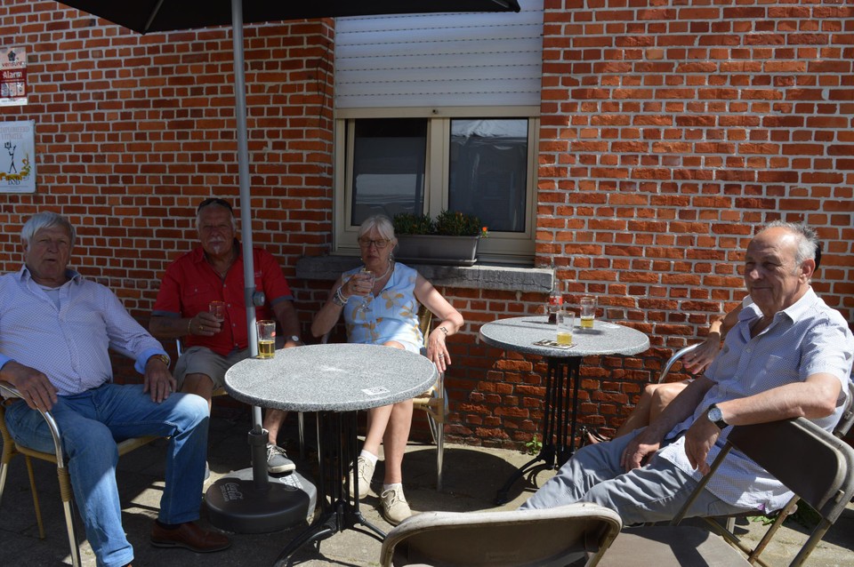 Het terras van De Lelie.