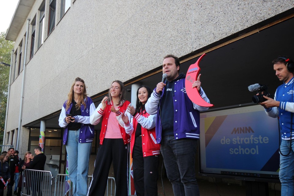 De rode peper met technische snufjes mag de jury mee naar huis nemen.