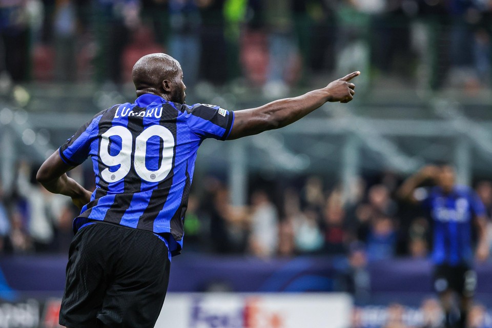 Lukaku had in Champions League maar vier minuten nodig om te scoren. 