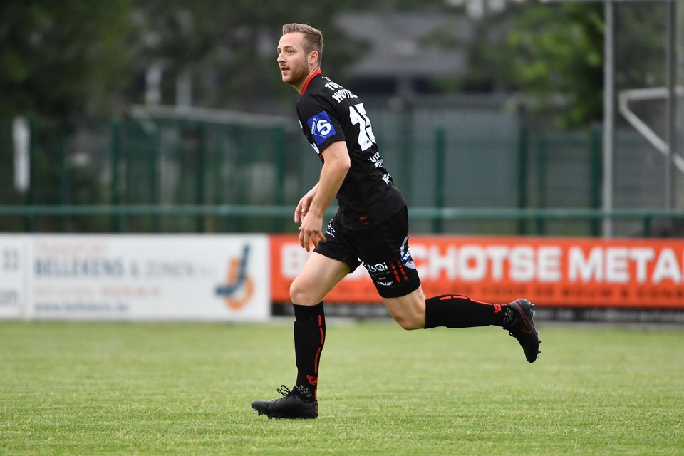 FC Luik kwam op voorsprong na een penaltyfout van Kobe Vande Cauter (foto): “Ik botste op het been van die speler. Penalty? Ok, maar een zware sanctie.”