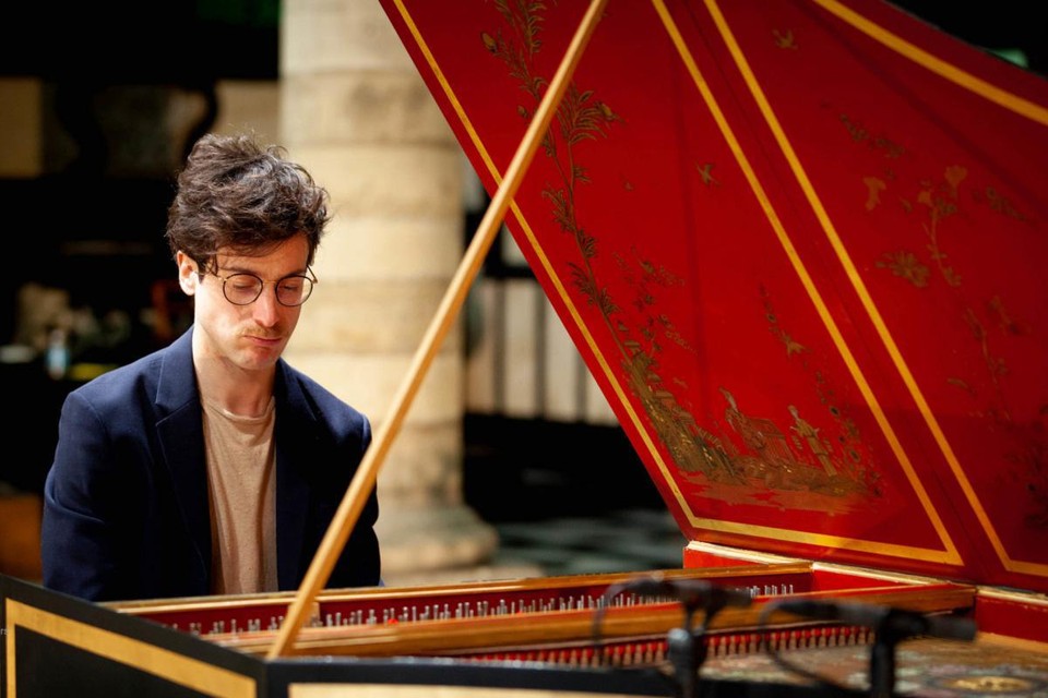 Mario Sarrechia
