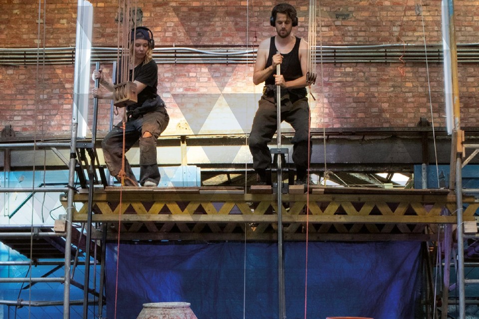 De act van de dansende betonmolens belooft spectaculair te worden.