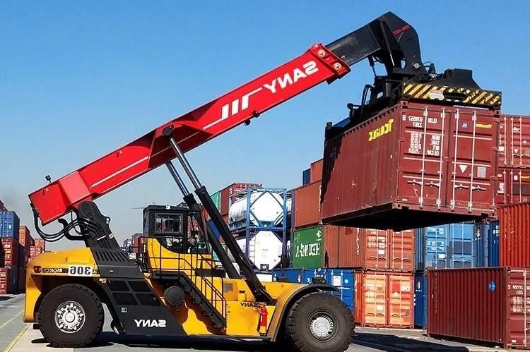 Vuitton-bende: drie dokwerkers en baas transportfirma in cel voor invoer  van 1,3 ton cocaïne, Antwerpen