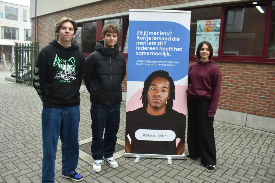 Leerlingen Flor, Aiden en Charlotte van Campus Sint-Jan Berchmans in Mol maakten al kennis met de tool Kzitermee.be. 