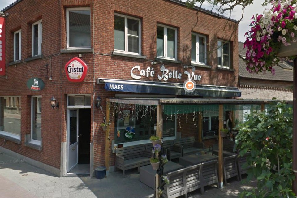 Café Belle Vue is een van twee cafés die gesloten zijn na coronabesmettingen. 