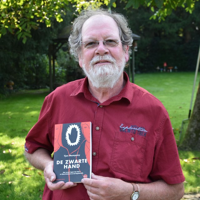 Tjen Mampaey schreef een boek over De Zwarte Hand.
