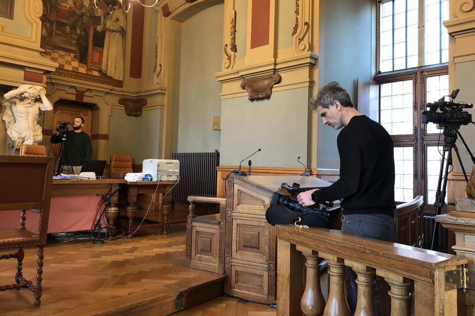 Een cameraploeg van de Vier-reeks begon in februari al met opnames in de zittingszaal van de correctionele rechtbank in Turnhout. 