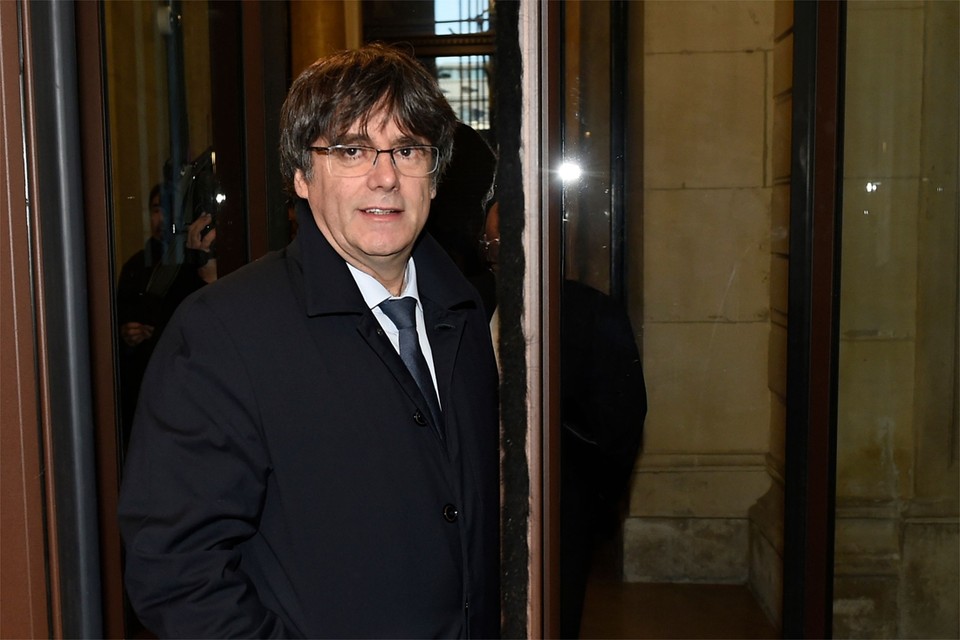 Carles Puigdemont (56) verschijnt voor het eerst voor de raadkamer. 