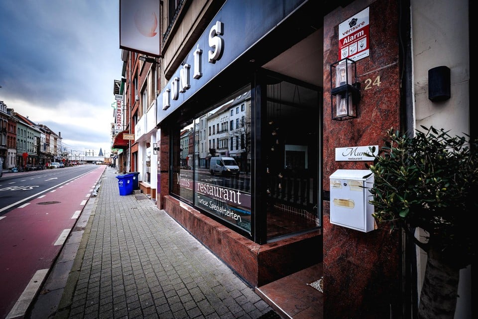 De huurovereenkomst voor het pand van restaurant Munis in de Hendrik Consciencestraat was door de eigenaar al opgezegd nog voor de boeken waren neergelegd.