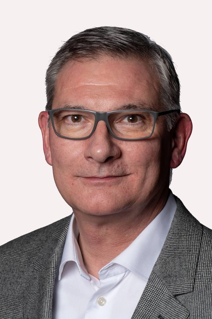 Schepen Pal Valkeniers.