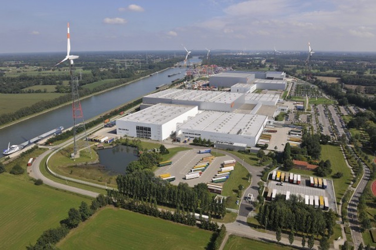 terras kloof Adviseren Nike opent nieuw distributiecentrum in Ham (Laakdal) | Gazet van Antwerpen  Mobile