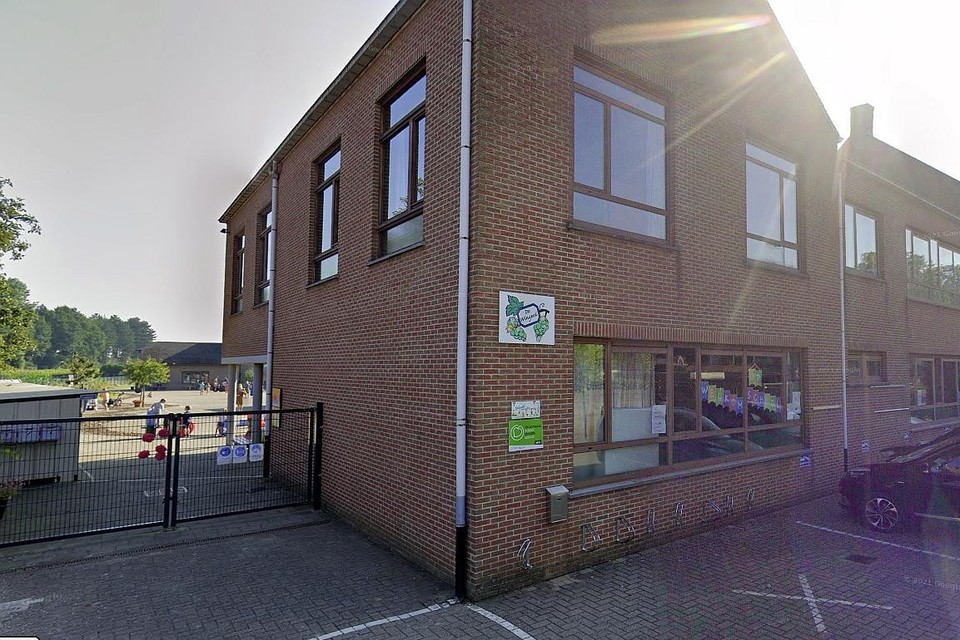 Bij de corona-uitbraak in vrije basisschool De Wingerd in Poederlee (Lille) liepen uiteindelijk vier leerkrachten en zestig kinderen een besmetting op.