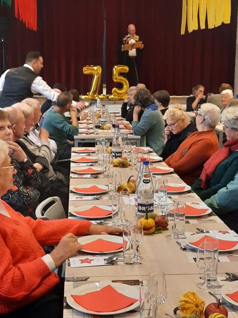 Zaal Den Boom was helemaal gevuld voor het jubileum.