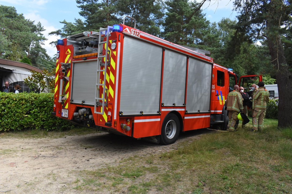 De brandweer deed nog nacontrole.