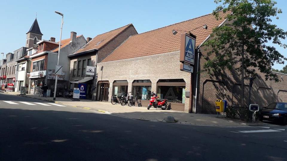 Zo zag de winkelsite in de Nieuwstraat er vroeger uit.