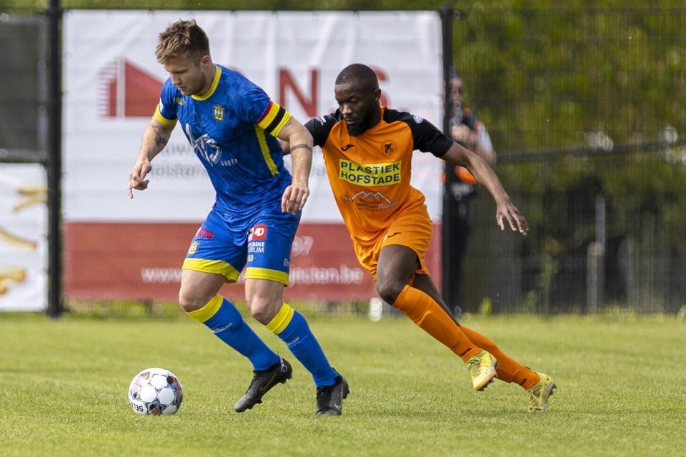 Eendracht Aalst won met 0-2 bij Merelbeke.