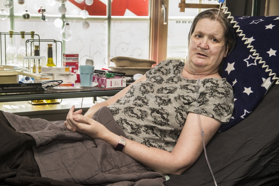 Magda recupereert thuis verder.