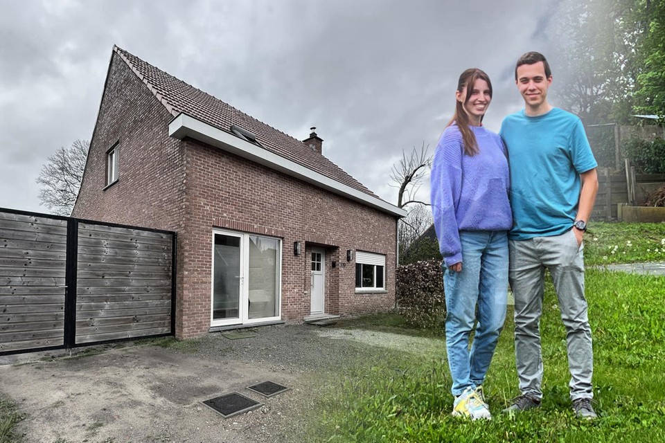 Justine en Tim renoveren hun woning in Balen, wat voor onvoorziene uitgaven zorgt.