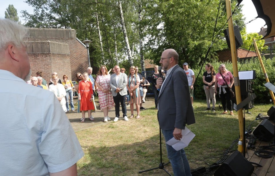 Koen Palinckx: “Jozef Pauly zorgde voor de groei en de bloei van de academie en nam het initiatief voor de oprichting van wijkafdelingen in Mariaburg en Donk”‘