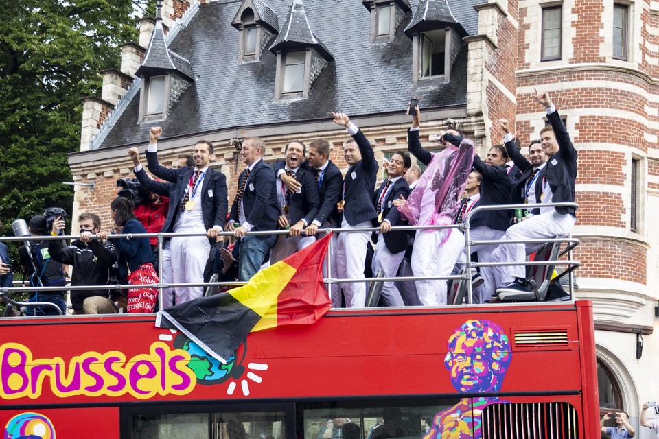 De Red Lions: tijdens hun eretocht door Brussel.
