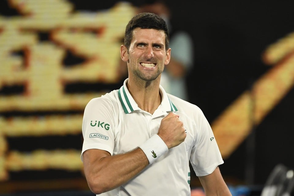 Djokovic was een maatje te groot voor Aslan Karatsev.