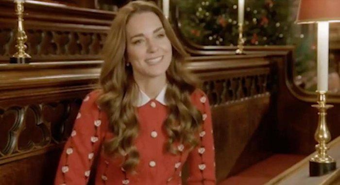 revolutie salaris Overname De elegante kersttrui van Kate Middleton is meteen uitverkocht: dit zijn  onze alternatieven | Gazet van Antwerpen Mobile