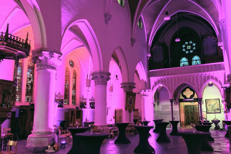 De kerk werd al eens gebruikt voor een nieuwjaarsreceptie.