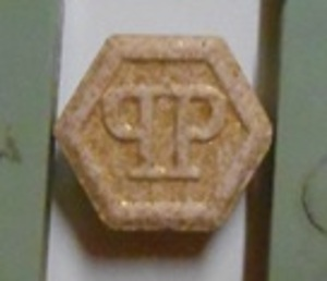 De pillen met de zeer hoge dosis MDMA.
