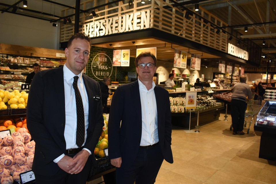 Franchisenemer Martijn Vis van Jumbo Balen en Peter Isaac, managing director van Jumbo België. 